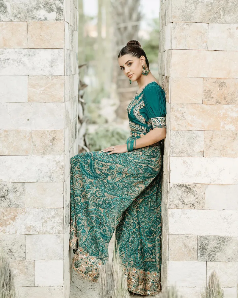 Outfit Made in India