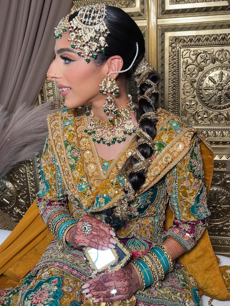Hareen Peduru