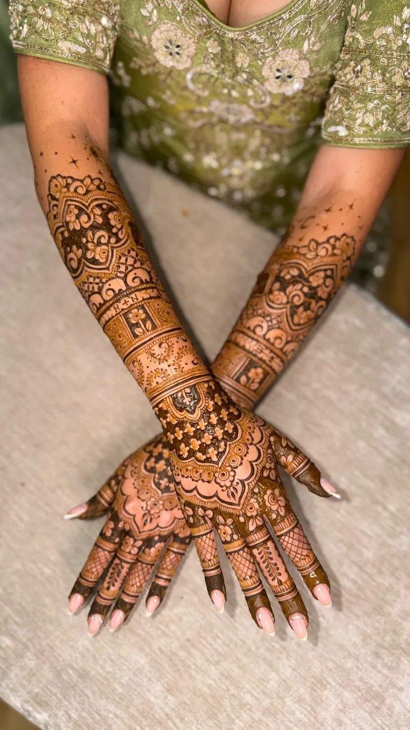 Henna by ZKK
