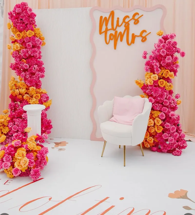 La Fleur Arrangements